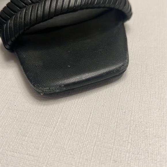 Caverley Venus Mule Black Hand Braided Leather - Picture 5 of 11